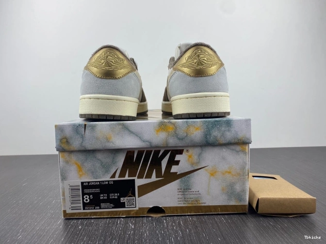 Reps TBK Retro OG Air the 1 Low Year Rabbit Jordan DV1312-200 of 0819
